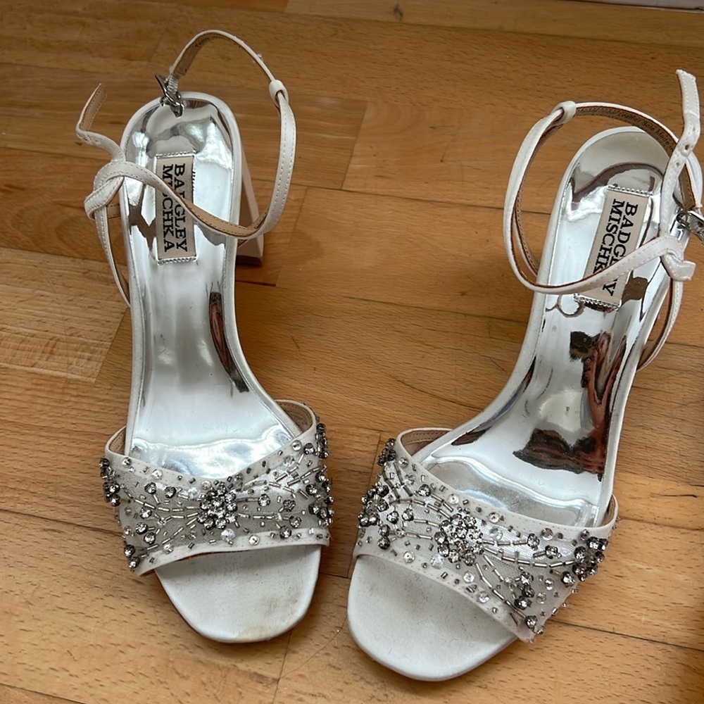 Badgley Mischka Collection Blaine Heel